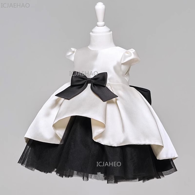فستان عيد الميلاد الأول للفتيا - مراجعة Baby Clothing Girls وسعره