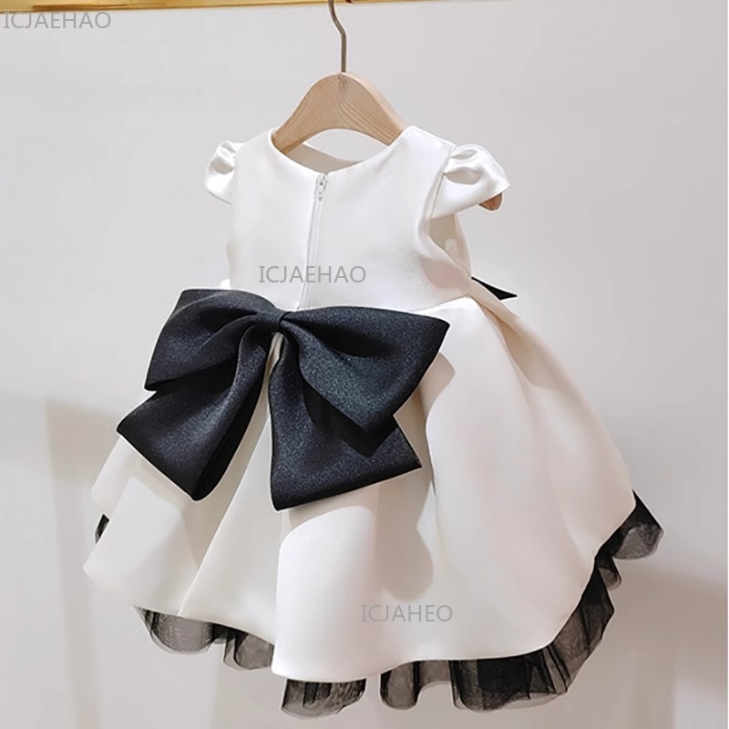 فستان عيد الميلاد الأول للفتيا - مراجعة Baby Clothing Girls وسعره