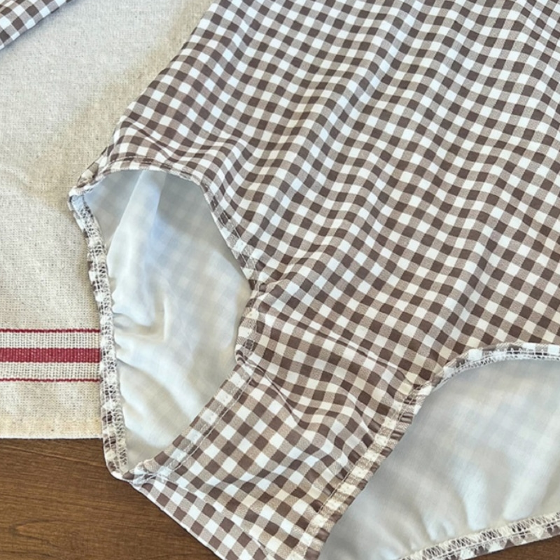 أزياء طفلة لباس سباحة مع قبعة  - مراجعة Baby Clothing Hawaii وسعره